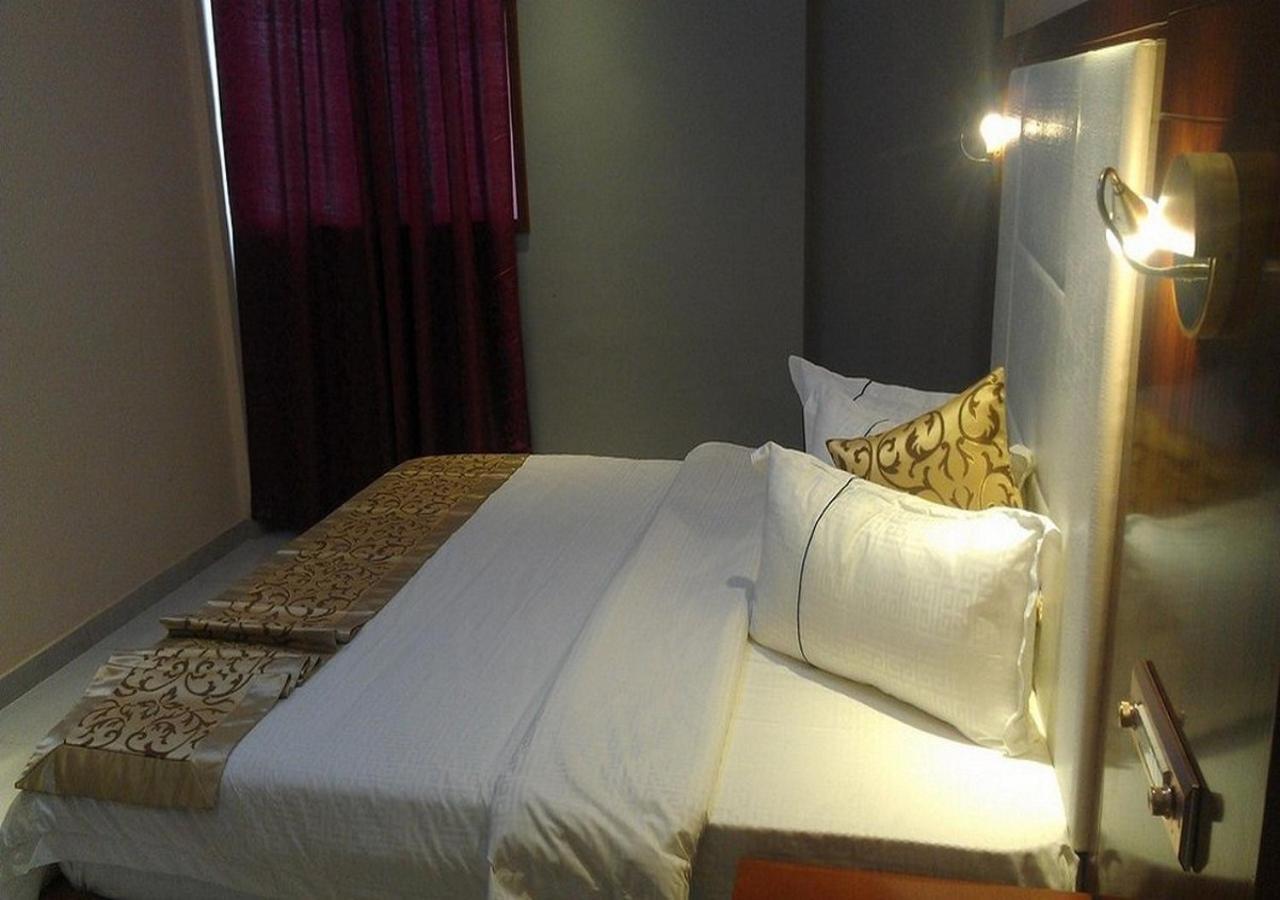Sun Beach Hôtel Cotonou Exterior foto